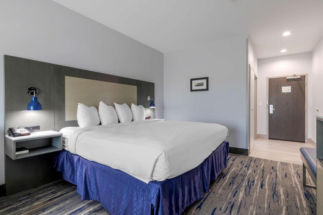Best Western Plus Choctaw Inn & Suites Exterior photo