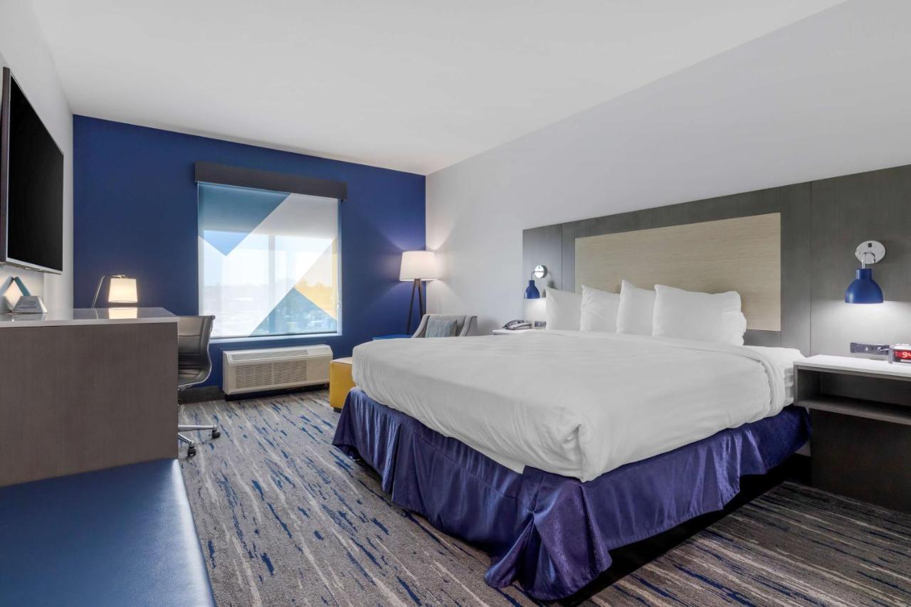 Best Western Plus Choctaw Inn & Suites Exterior photo