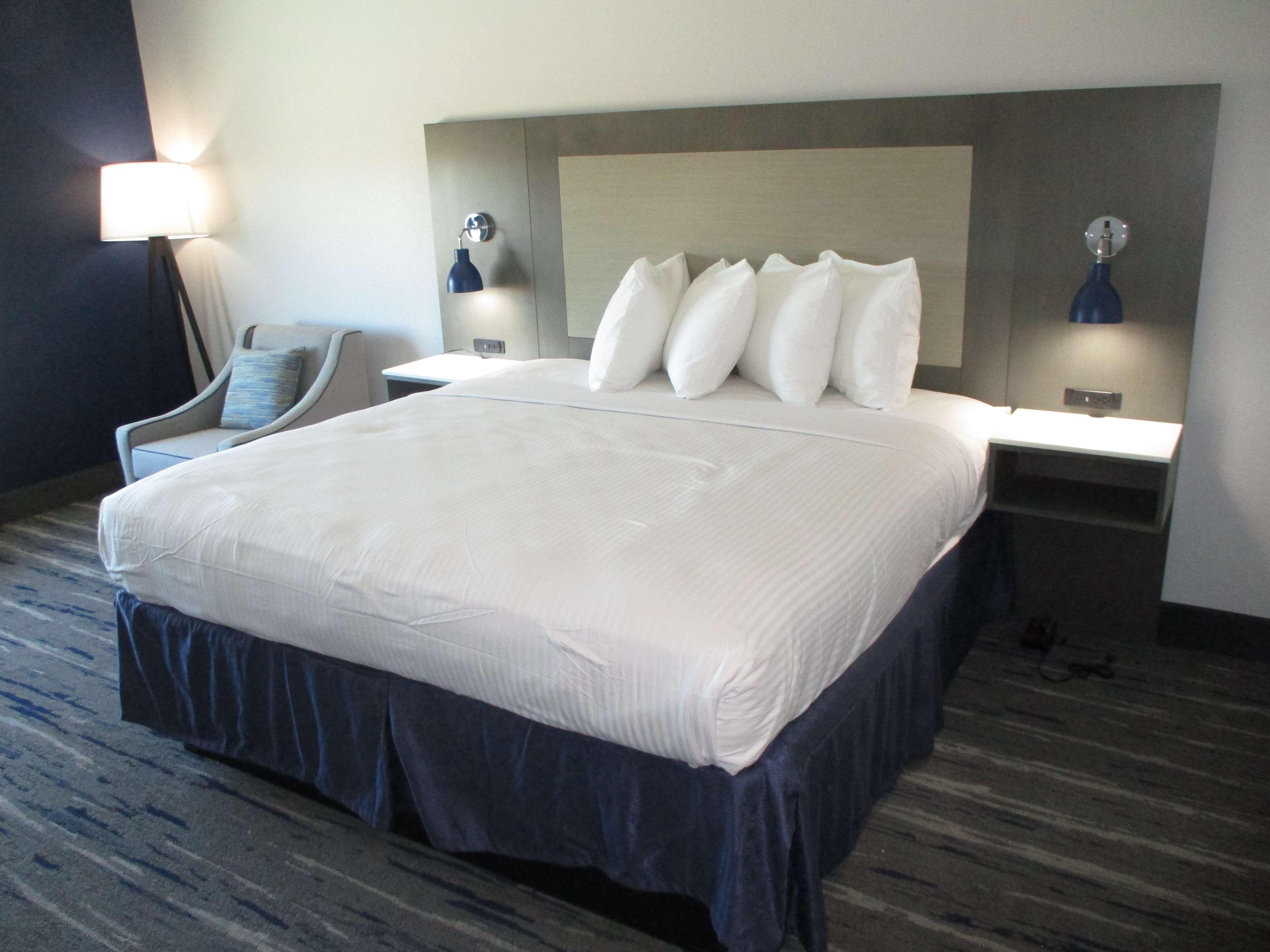 Best Western Plus Choctaw Inn & Suites Exterior photo
