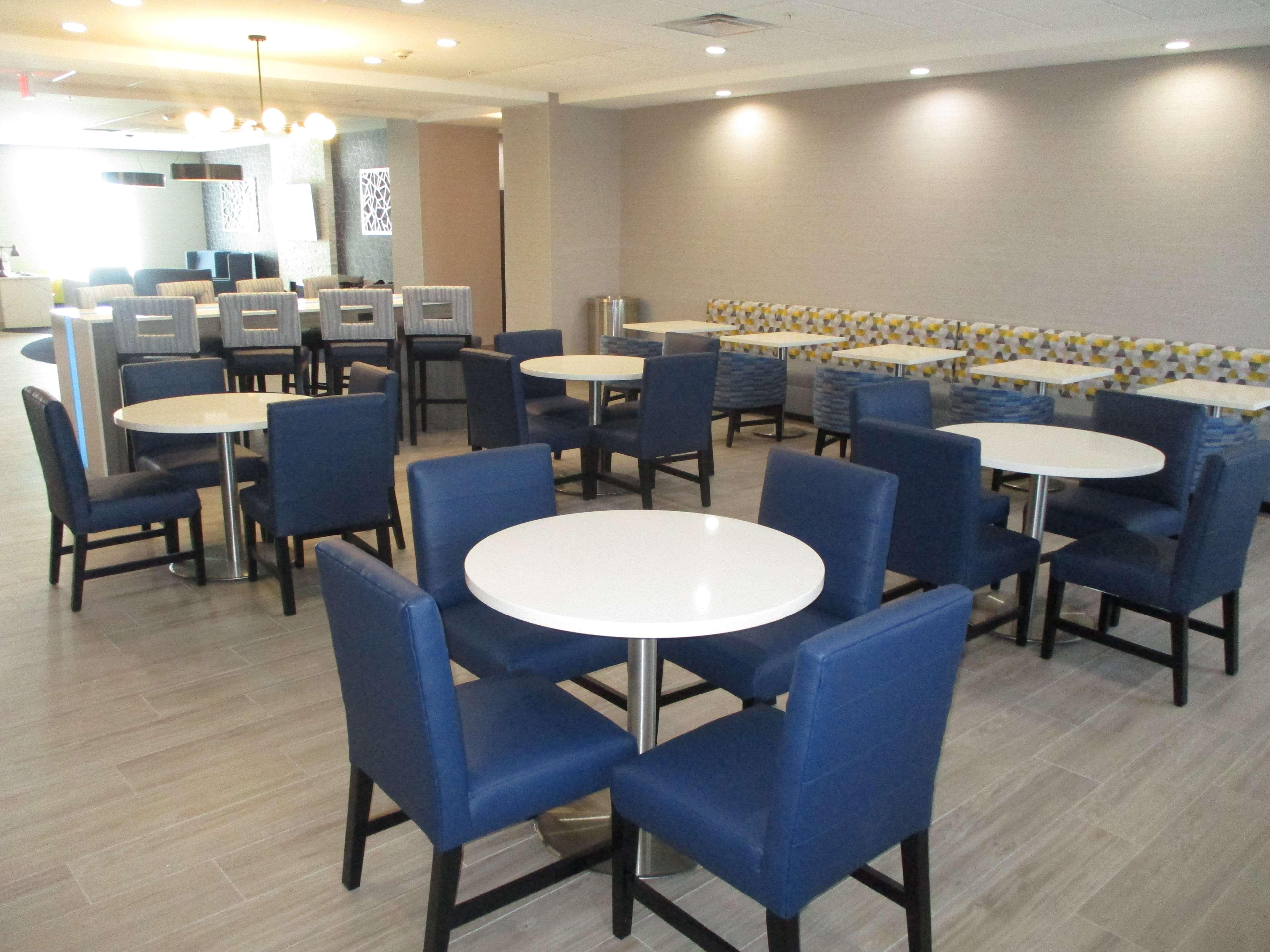 Best Western Plus Choctaw Inn & Suites Exterior photo