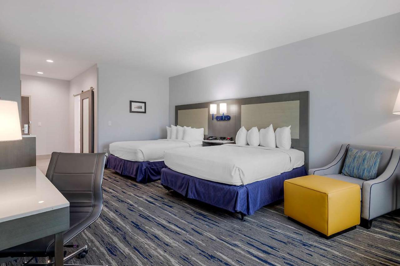 Best Western Plus Choctaw Inn & Suites Exterior photo